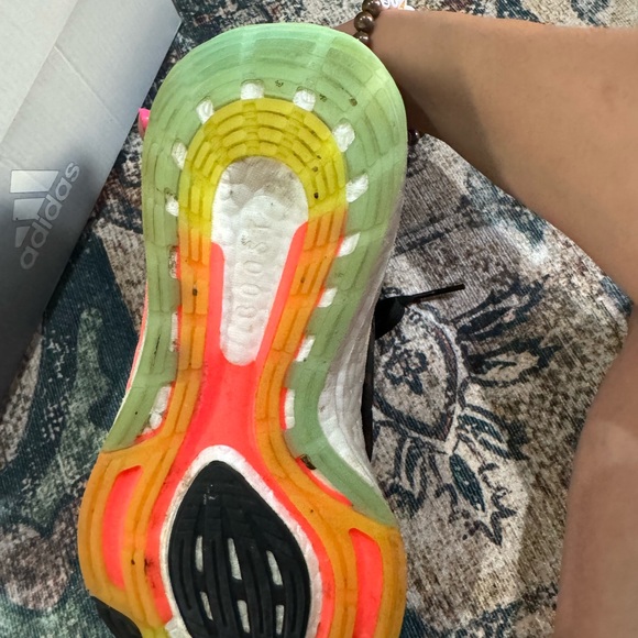 Adidas Boost 22 - Picture 5 of 5